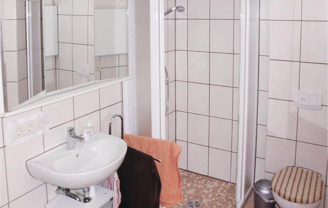 1 Bedroom Amazing Apartment In Settin Bagian luar foto